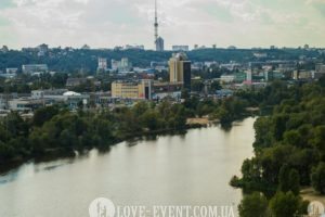 Фото Вид с крыши на озеро "Вербное" (Зеркалка) и Петровку