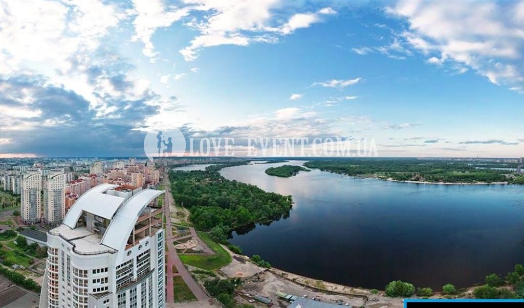 Фото Девичник Вид с крыши на Оболонскую набережную