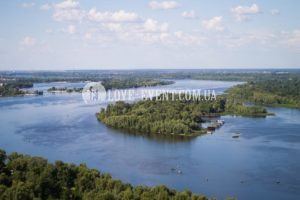 Фото Девичник Вид с крыши на акваторию Днепра
