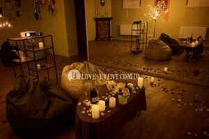 Романтическое свидание в кинотеатре для двоих