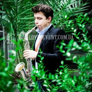 Роман - Музыкант (Фото)