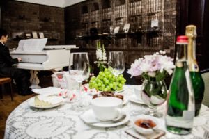 Фото Свидание в музее Булгакова