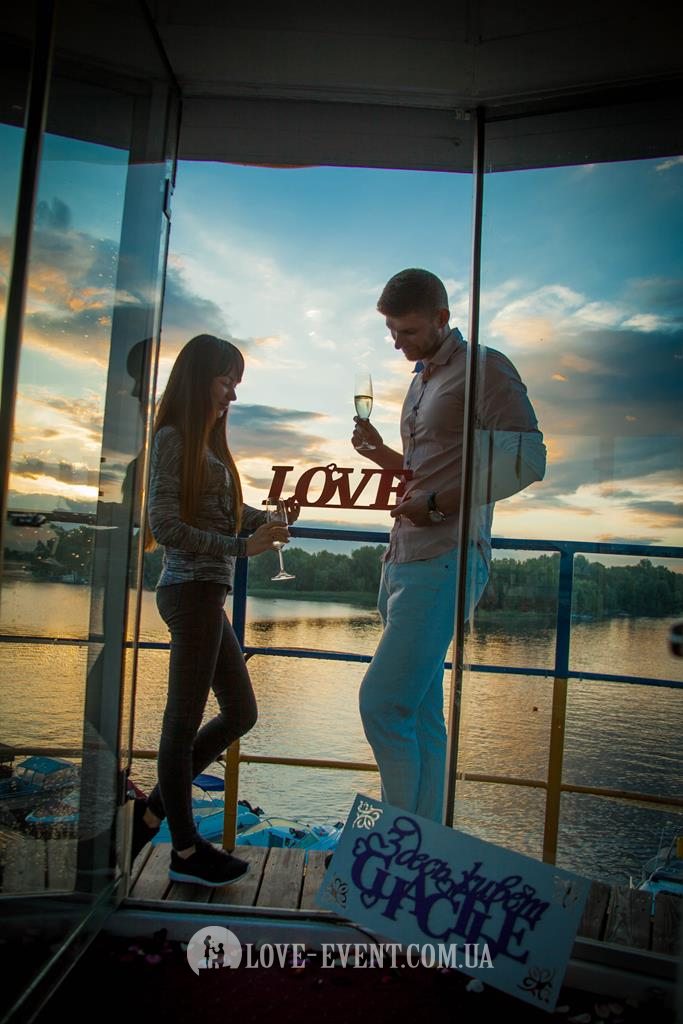 Фото Свидание на маяке