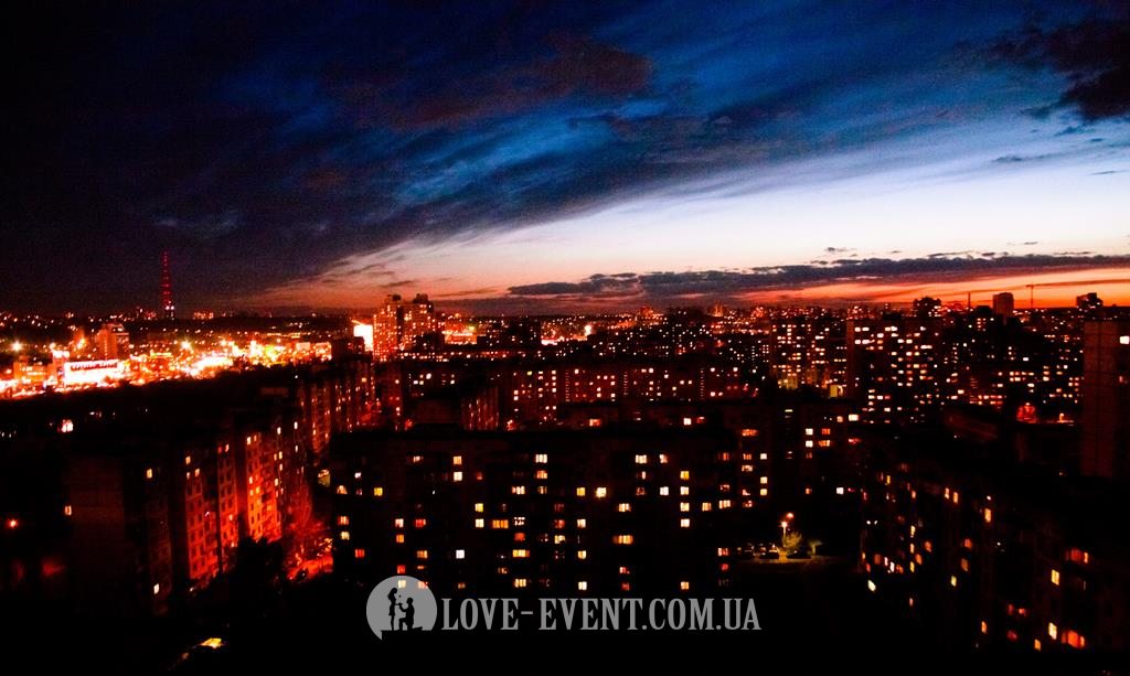 Фото Свидание на крыше - Оболонь