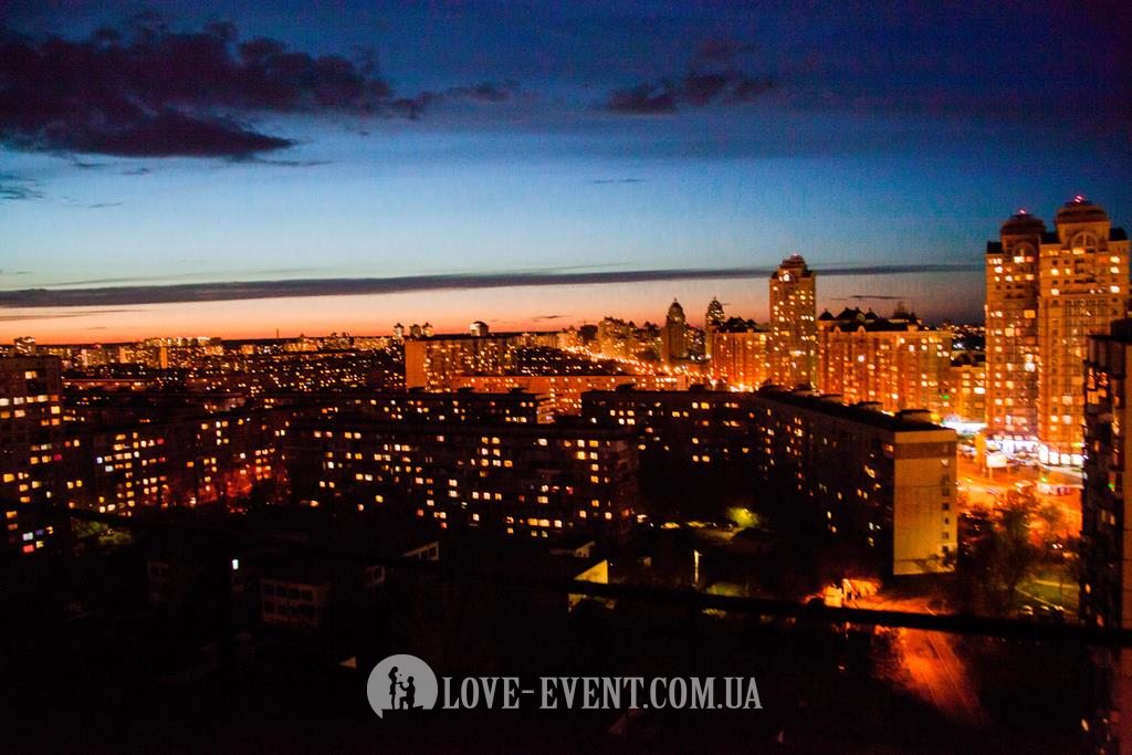 Фото Свидание на крыше - Оболонь