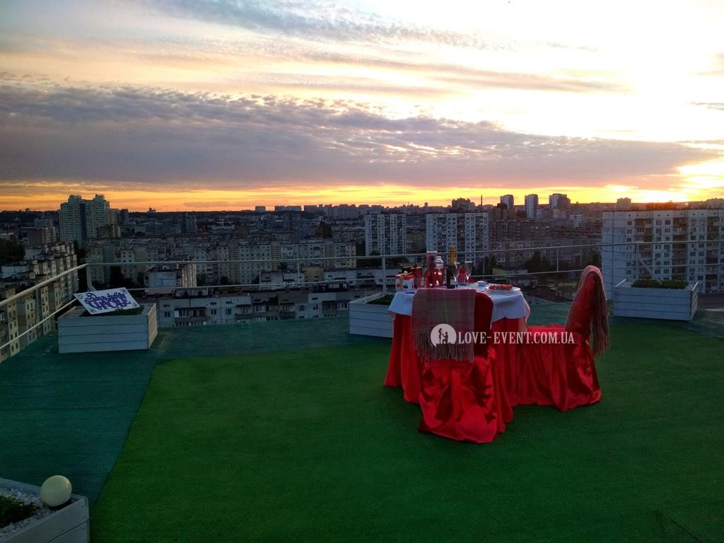 Фото Свидание на крыше - Оболонь