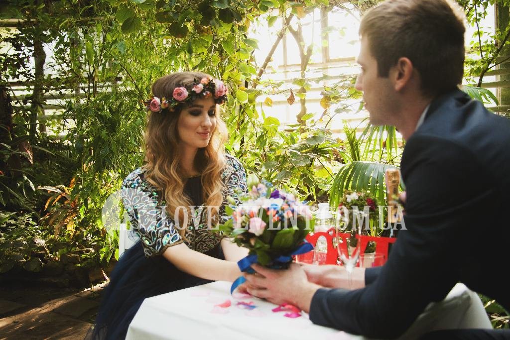 Фото Молодожены в оранжерее Тропики