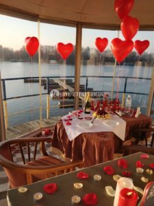 Фото Интерьер и оформление романтического свидания на маяке